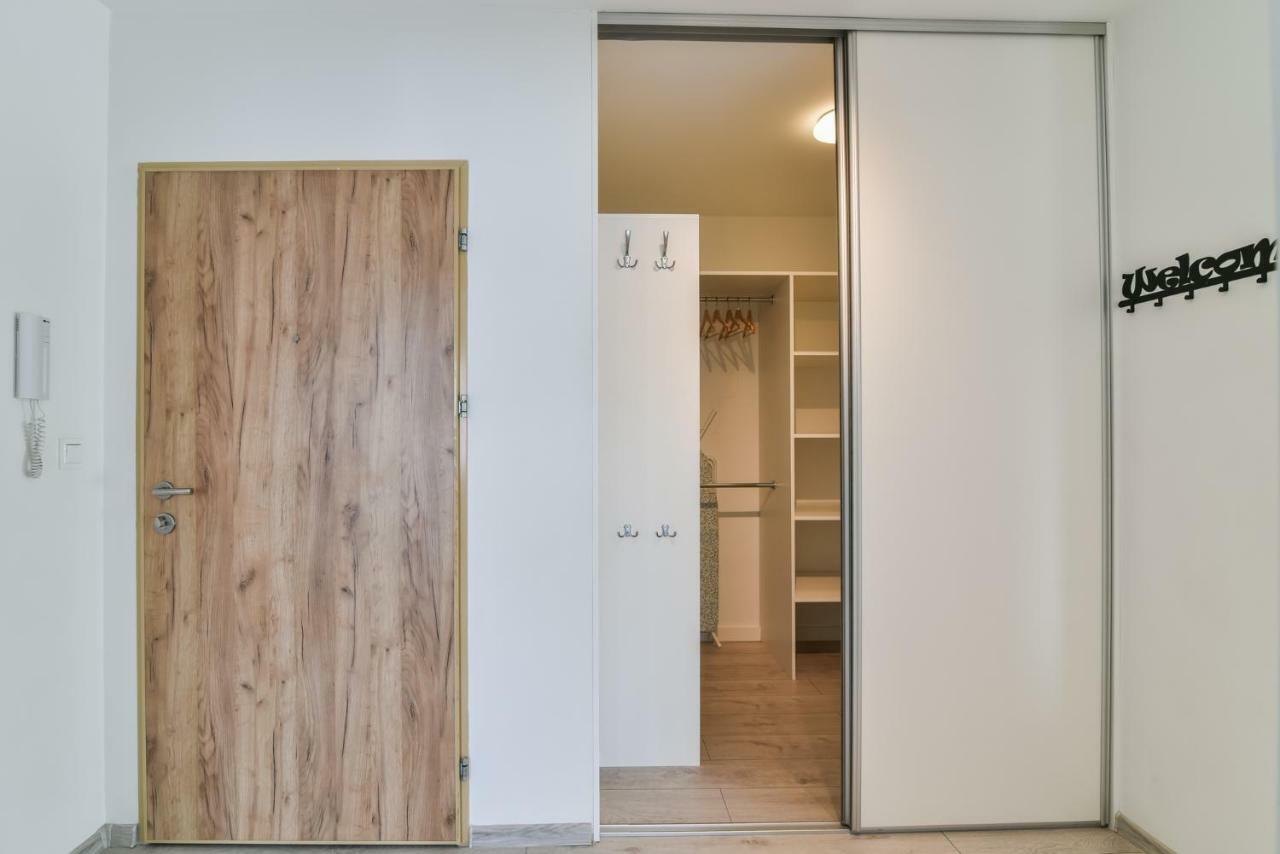 Ltc Apartments Malczewskiego Centrum Gdańsk Exteriör bild