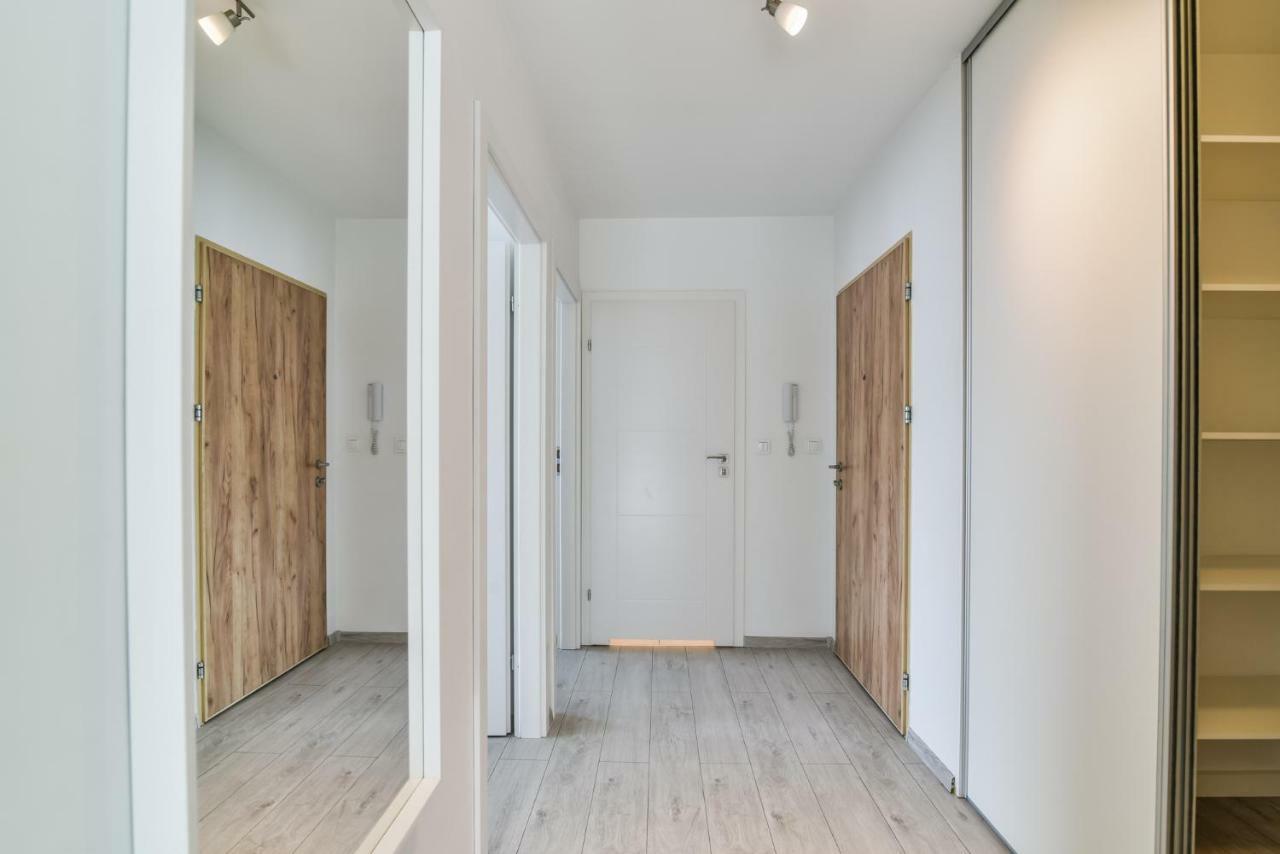Ltc Apartments Malczewskiego Centrum Gdańsk Exteriör bild