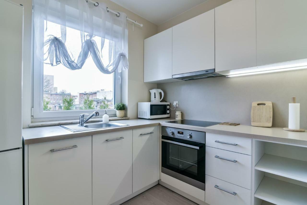 Ltc Apartments Malczewskiego Centrum Gdańsk Exteriör bild