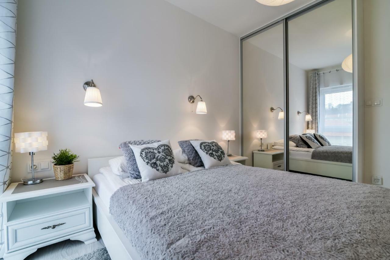 Ltc Apartments Malczewskiego Centrum Gdańsk Exteriör bild