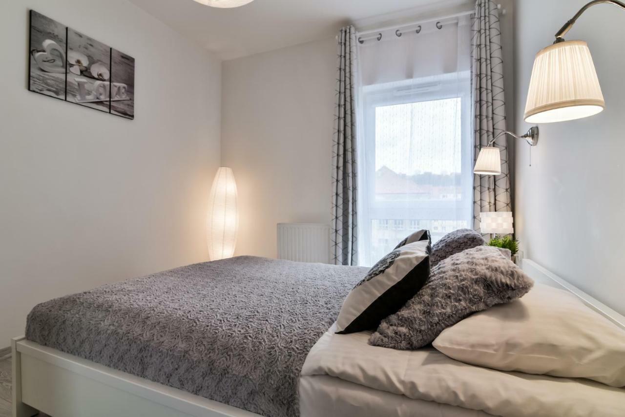 Ltc Apartments Malczewskiego Centrum Gdańsk Exteriör bild