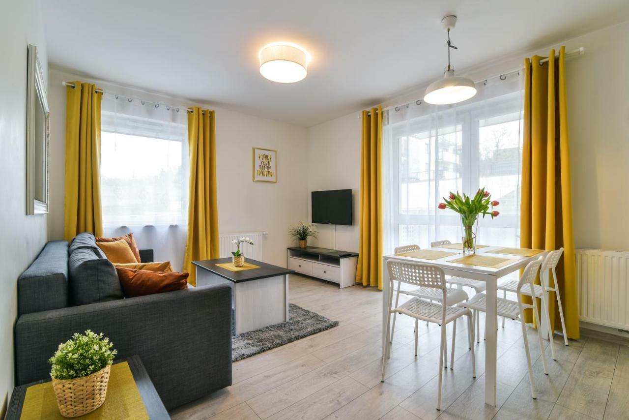 Ltc Apartments Malczewskiego Centrum Gdańsk Exteriör bild