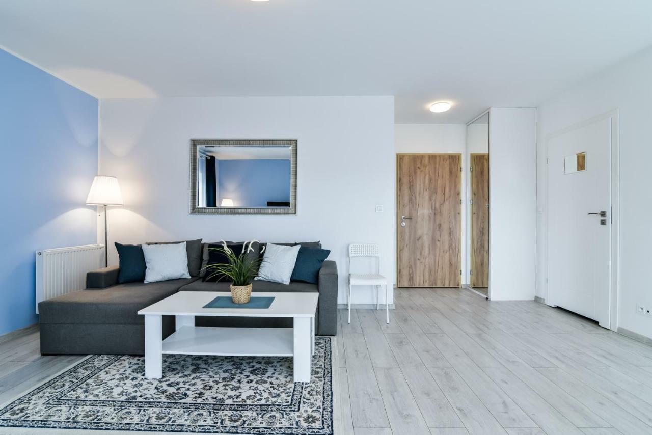 Ltc Apartments Malczewskiego Centrum Gdańsk Exteriör bild